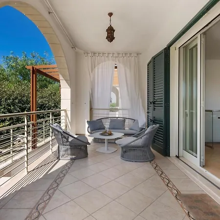 Montalcini - Rive Del Salento Villa *